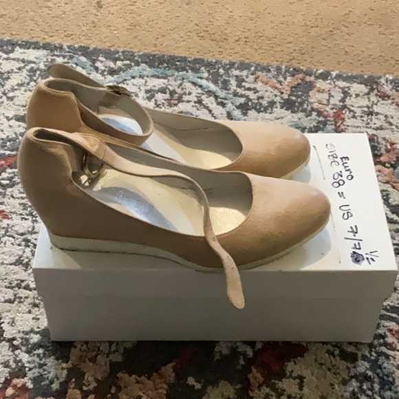 Sundance Wedges - Picture 3 of 3